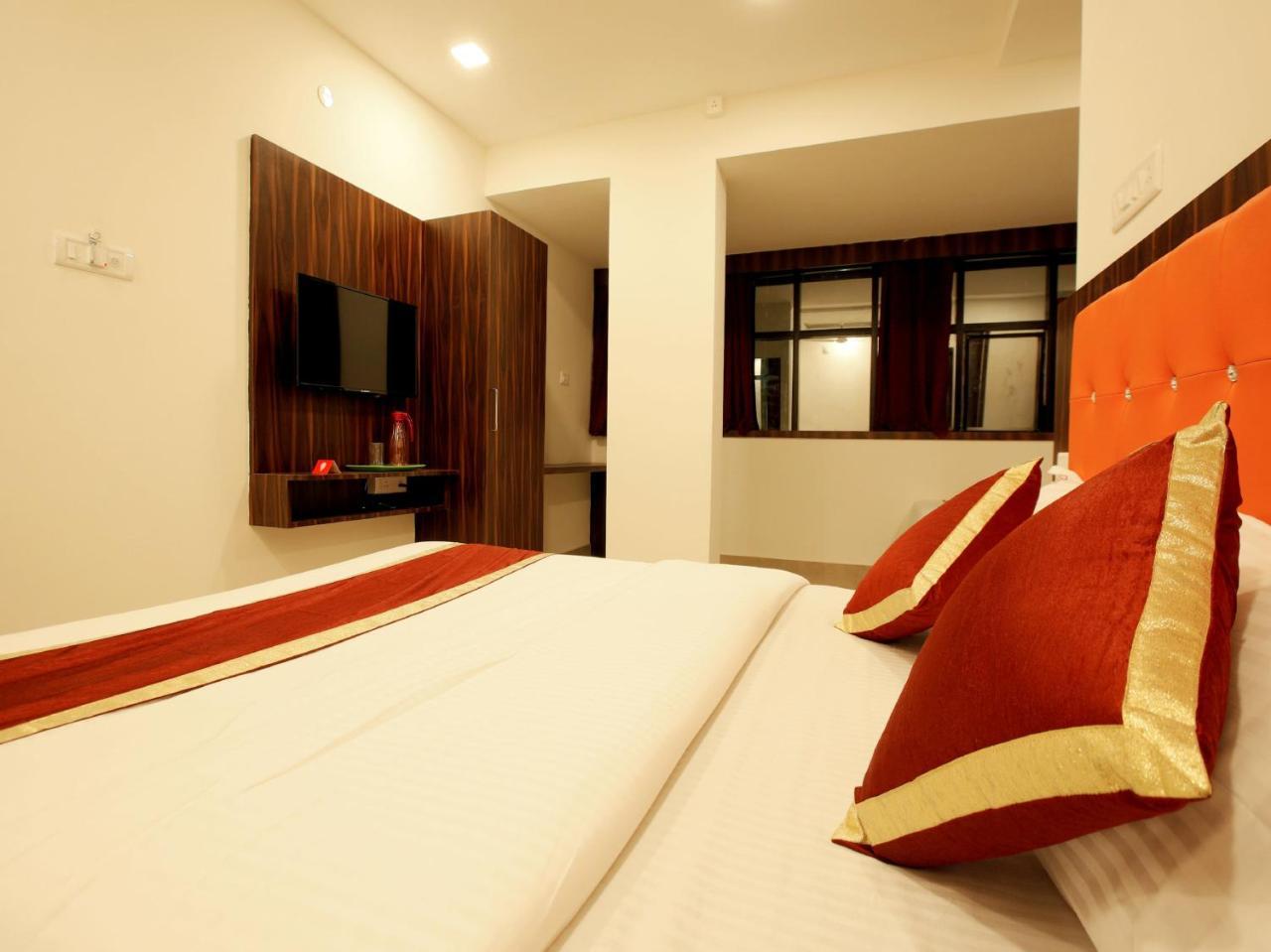 Hotel Ak International Ullāl Εξωτερικό φωτογραφία