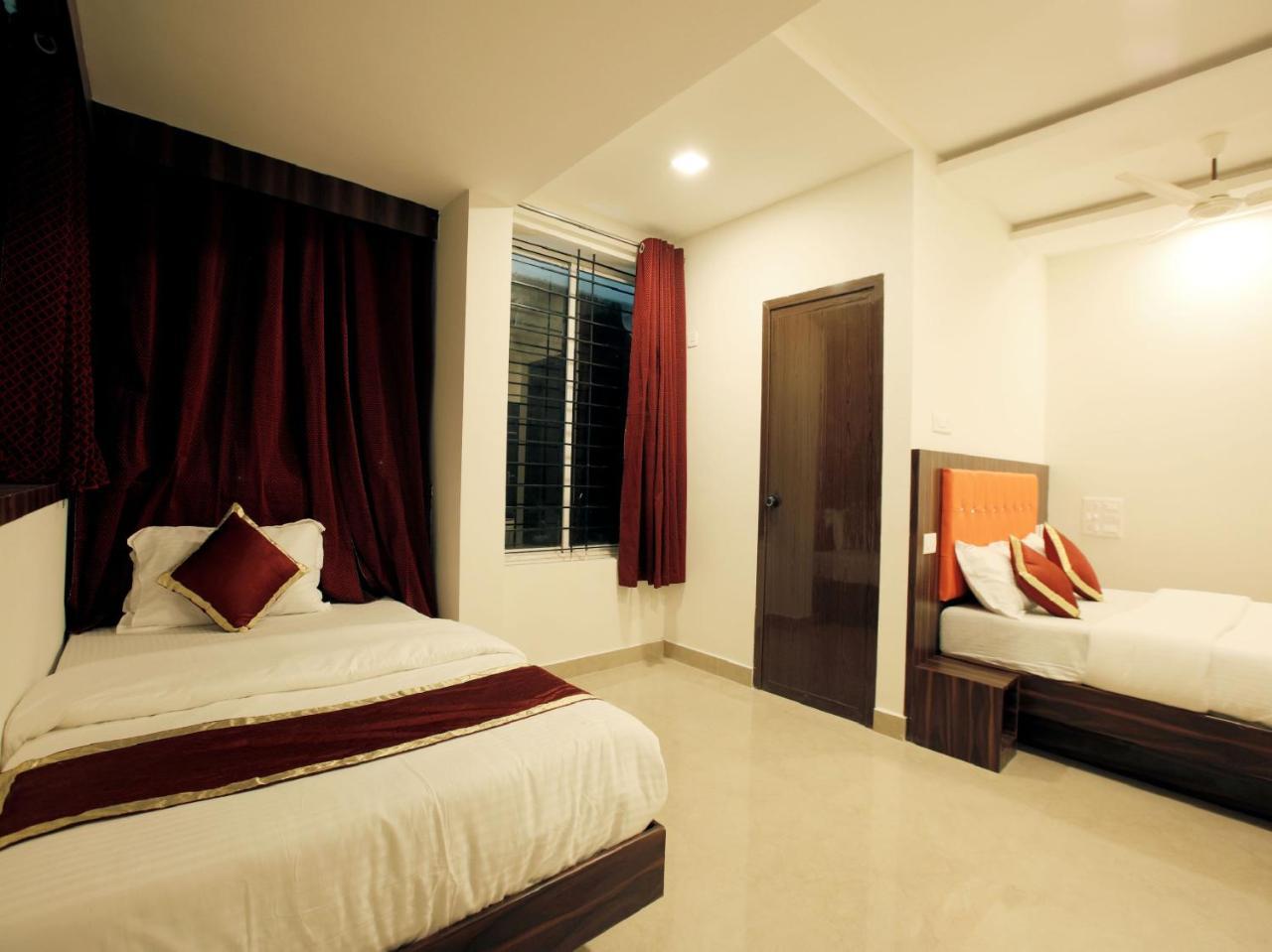 Hotel Ak International Ullāl Εξωτερικό φωτογραφία