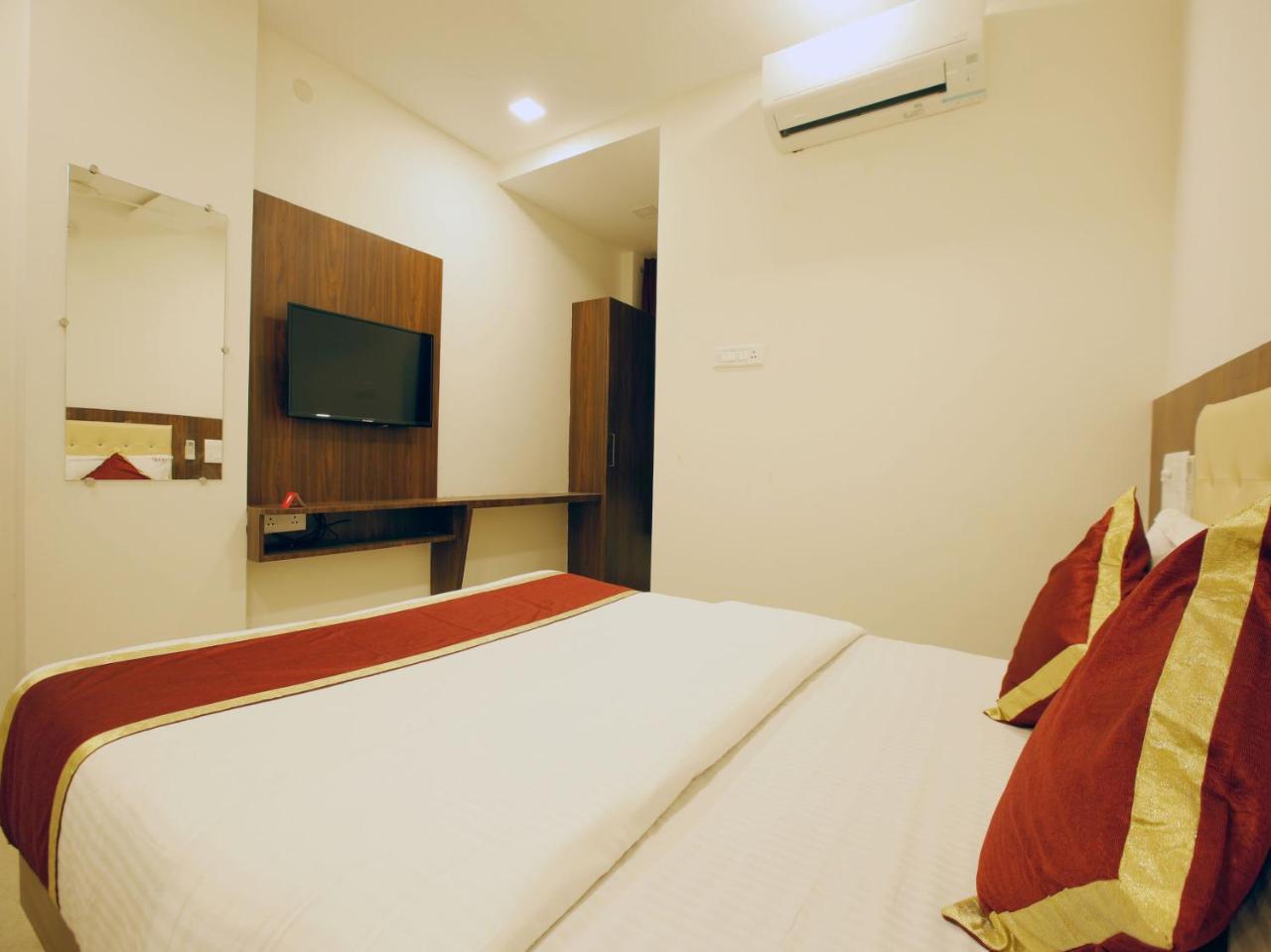 Hotel Ak International Ullāl Εξωτερικό φωτογραφία